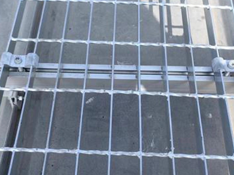 Aplikasi Klip Grating