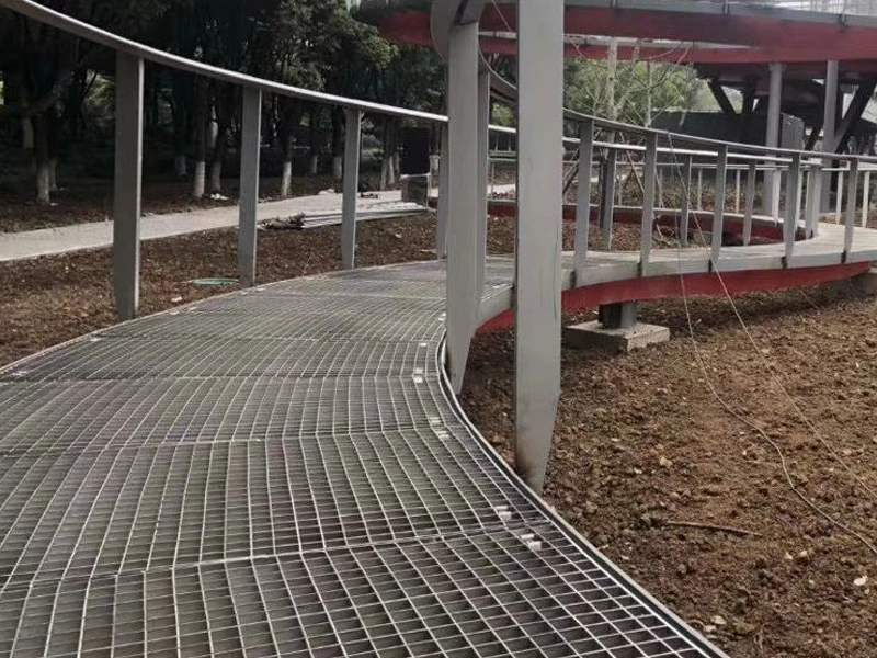 Saiz standard grating keluli